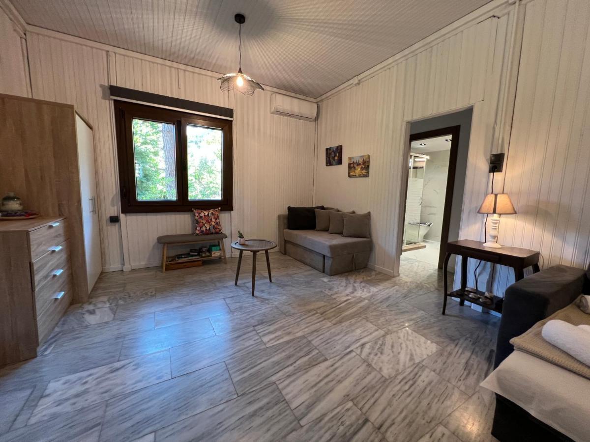 Glykadi Pine-House Villa ภายนอก รูปภาพ